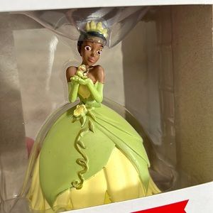 Hallmark Disney Princess and The Frog Tiana Ornament